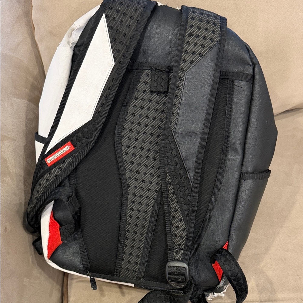 Sprayground Black and White Shark Backpack with Red Accents - Picture 7 of 7